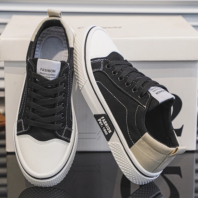 Men's Breathable Canvas Skateboarding Shoes