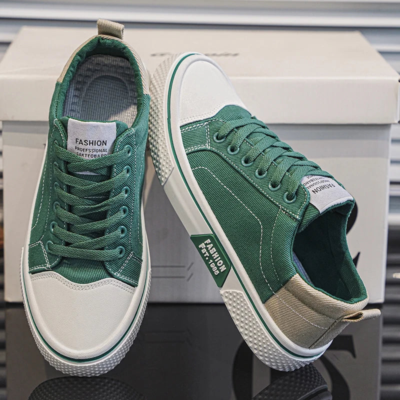 Men's Breathable Canvas Skateboarding Shoes
