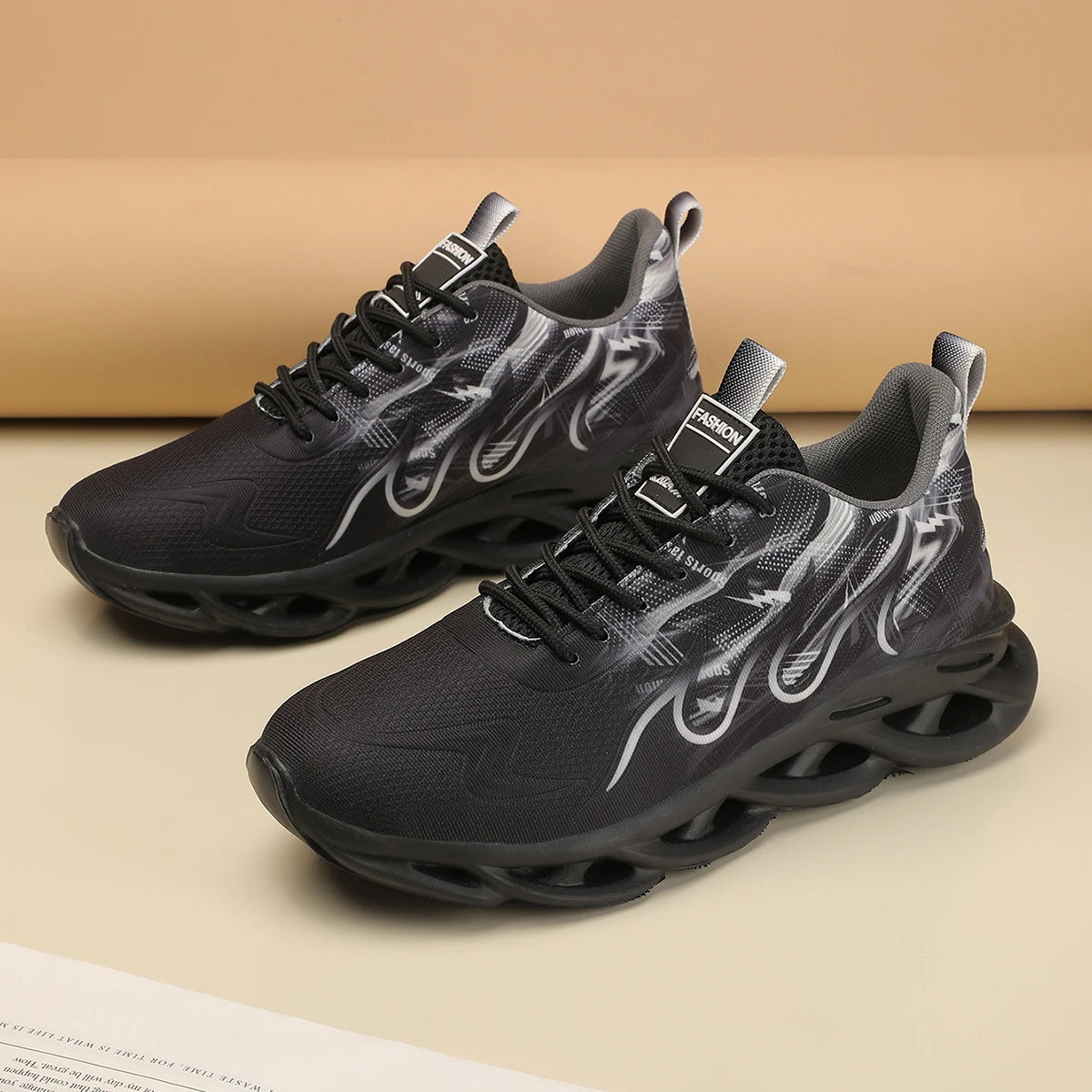 Unisex Lightweight Mesh Breathable Running Shoes